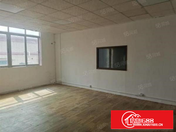 石岩奋达科技园旁一整层650平，原房东精装修厂房出租