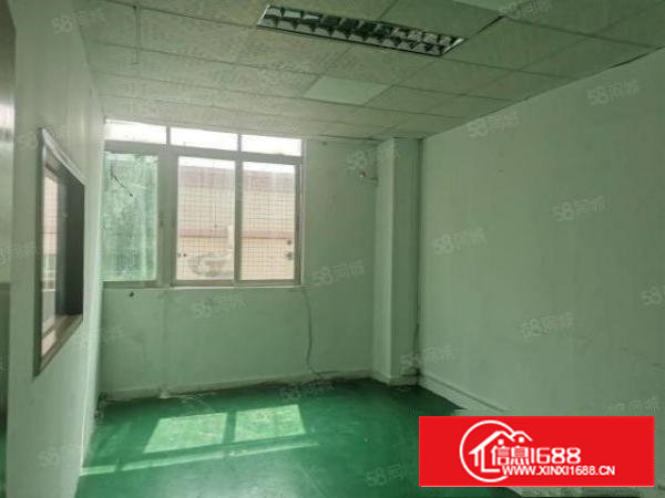 石岩奋达科技园旁一整层650平，原房东精装修厂房出租