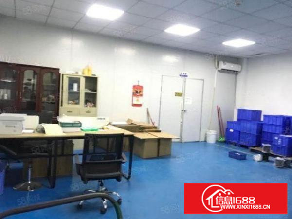 石岩汽车站附近楼上220平精装修厂房出租！免转让费！