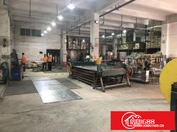 横岗荷坳地铁站附近一楼400平原房东厂房出租院子大