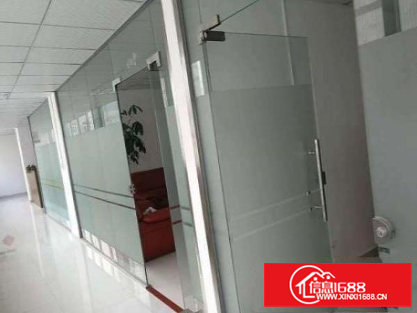 大浪商业中心新出三楼120平带精装修厂房招租