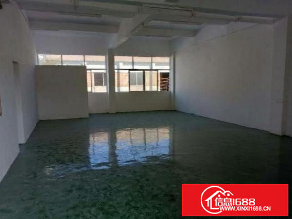 爱联新出2楼带装修700平方厂房出租，可办环评