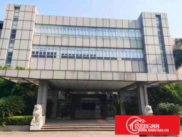 高埗镇中心区域二楼厂房出租2000平，位置好，交通方便好招工