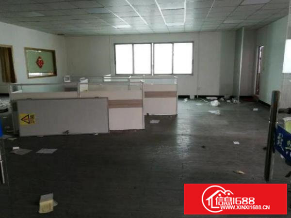 寮步新出楼上900平米