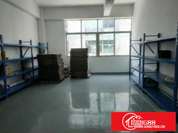 福永和平楼上1100平米带装修厂房出租