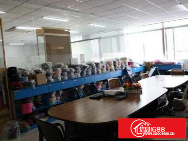 茶山镇花园式厂房出租，单层1500平方