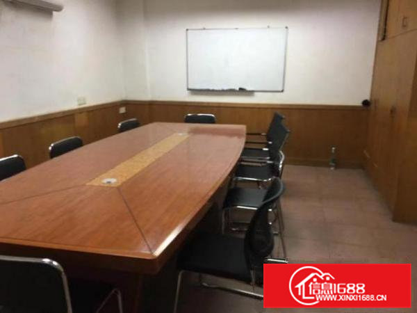 寮步寮步中心区380平方厂房急招租房东好沟通价格便宜