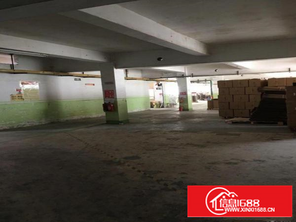 有200到400平方分租办公室有100平方出租