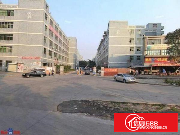 一个开阔的厂房，可装生产线，可以当仓库，面积大灵活使用