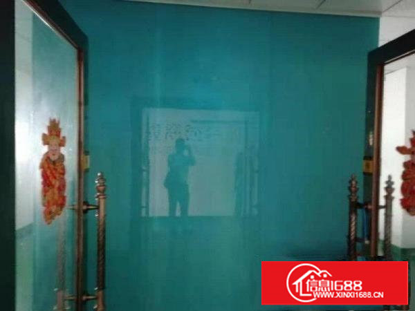 塘厦楼上570平精装修厂房适合各行各业原房东低价急租！