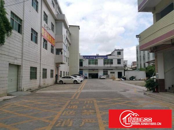 横岗大康沙荷路旁二楼三楼各780平，现成眼镜厂装修空地大