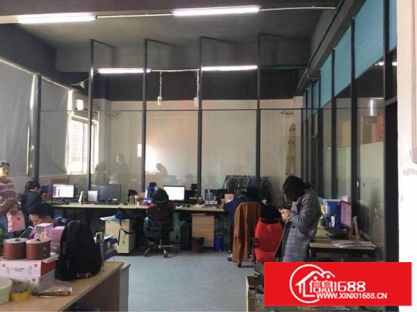 横岗六约社区精装修厂房500平方