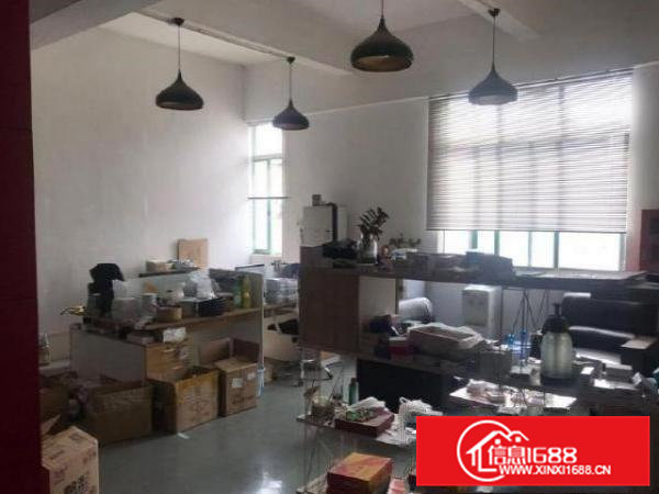 清溪清厦5楼380平米带装修厂房出租，水电齐全