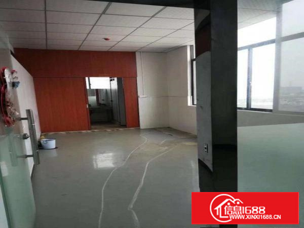 长安新出楼上1400平现成装修主车间空地大厂房出租