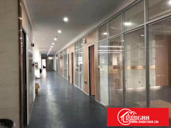 坪山大工业区豪华办公厂房招租！150平起租！已隔好！有红本！