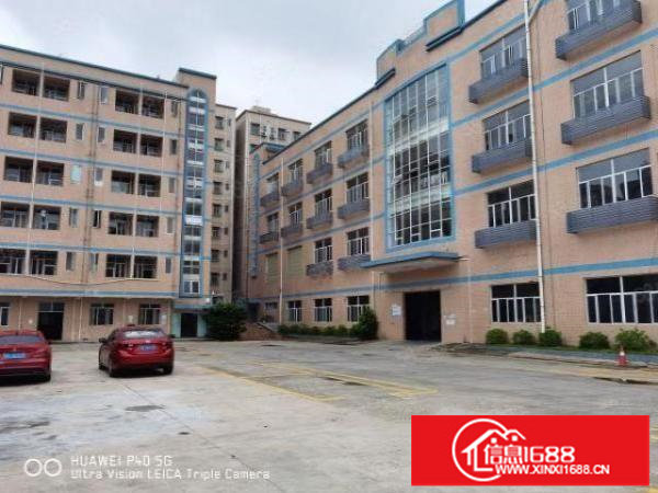 库坑原房东厂房楼上1900平方，厂房形象好，园区整体形象靓