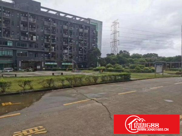 观澜靠坂田高新区原房东花园式园区厂房一楼2500平7米高出租