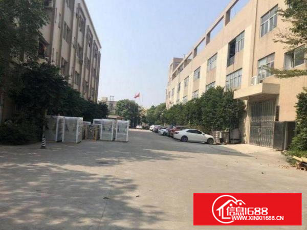 四村一楼2080平厂房出租豪华装修超大停车场