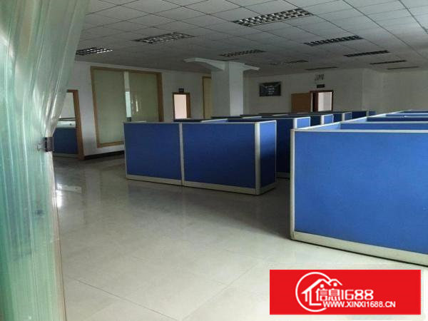 长安宵边海关附近107旁楼上1000m2厂房出租.