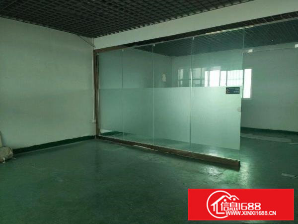 凤岗金凤凰楼上一整层1000平精装修厂房出租。带办公室,水电