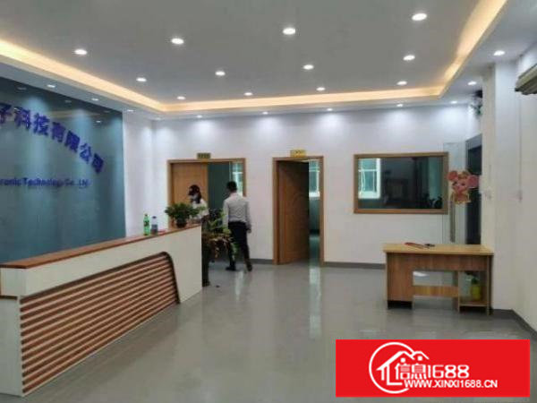 福永楼上1100平精装修厂房出租