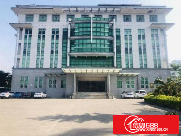 横岗六约地铁口附近新出原房东直租3500平红本厂房