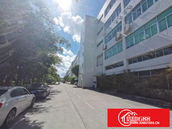 坪山大道工业园厂房4000平租金10元一平可谈证件齐全