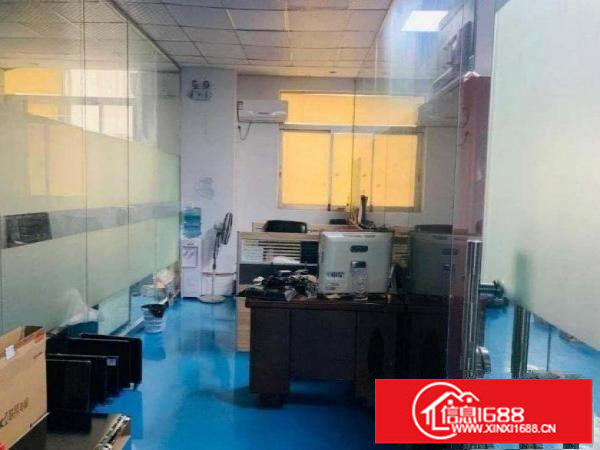 出租横岗嘉华路2楼上500平带豪华装修厂房