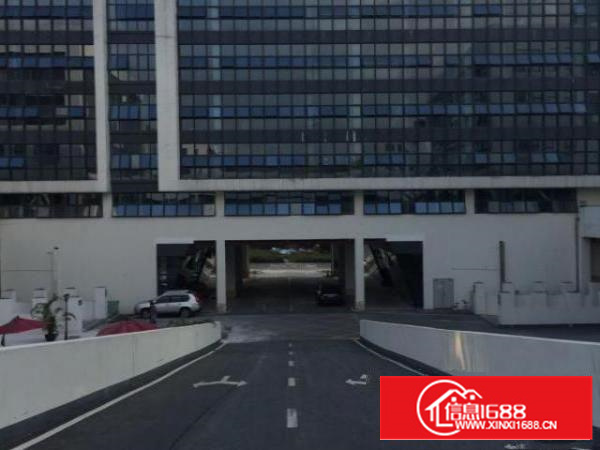 龙华观澜1000平6米层高汽车城诚招汽车装饰及配件升级门店