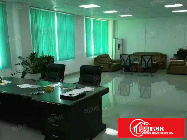 黄江镇中心新出楼上带装修厂房1500平米