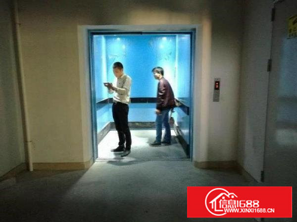 科苑城,带精装修700平,主线到车间,有消防喷淋