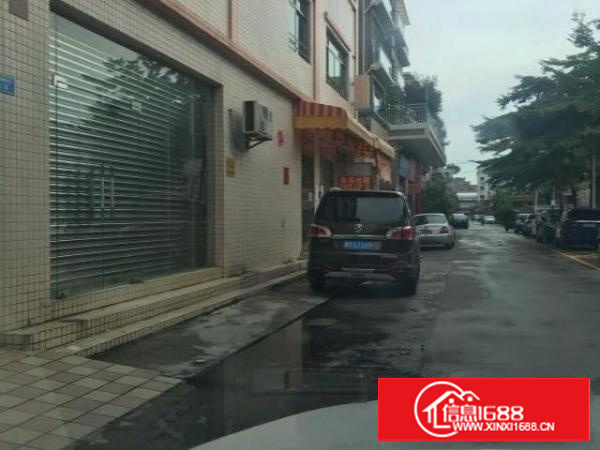 标准厂房，大路边上，交通便利，楼层高6米