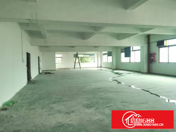 坂田五和地铁口楼上400平方厂房出租