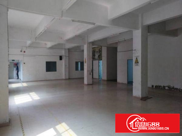 横岗地铁站附近楼上带装修厂房出租