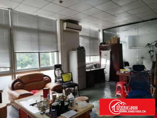 应人石外贸工业区新出300平电子厂转租！