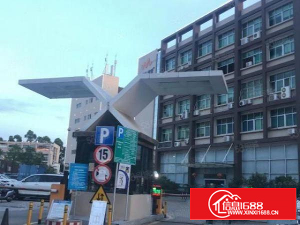 石岩塘头一楼重工业厂房2050平方出租，带行车，层高6.5米