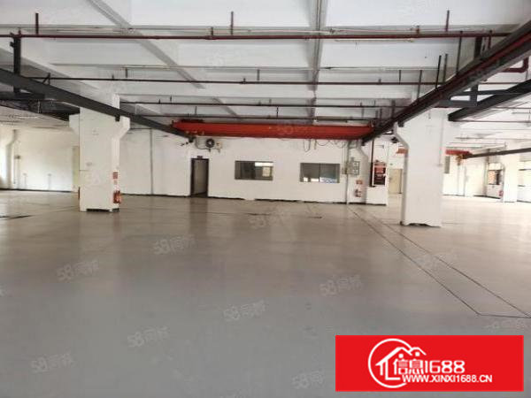 凤岗漂亮工业园带装修1楼2楼每层1100平方招租