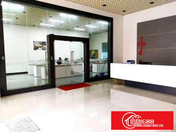 出租凤岗金凤凰工业区400平厂房，价格实惠，水电齐全