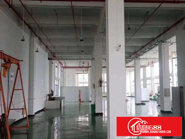 长安高新工业园一楼厂房2180平方火爆招租，证件齐全