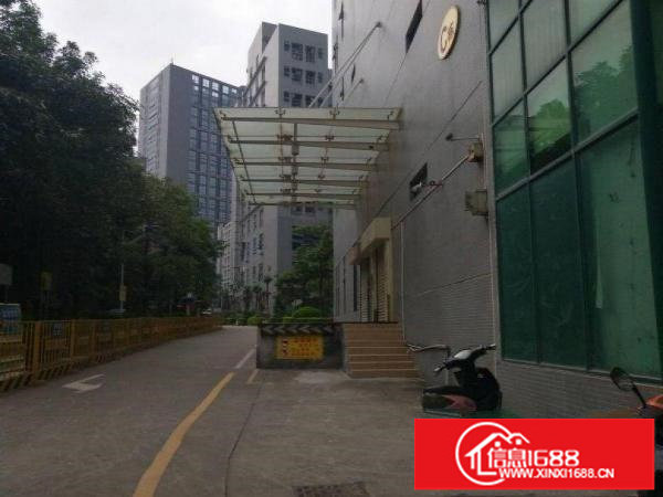 坂田一楼原房东1810平厂房可分租自带牛角