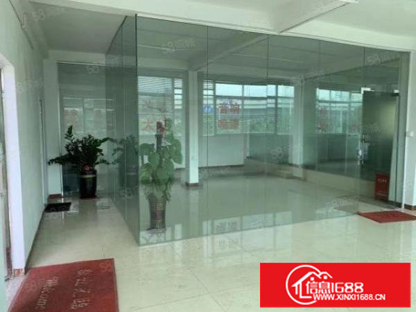 龙澜快速立交桥路口修理厂汽修厂招租位置抢眼