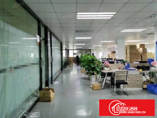 凤岗高新产业园空出楼上精装修厂房1200平方出租拎包入驻