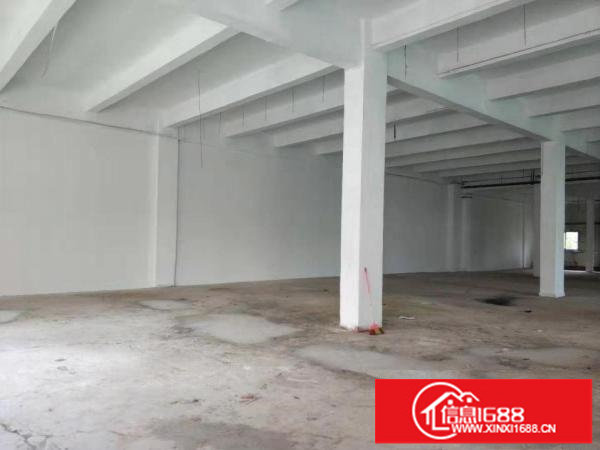 横岗六约一楼500平仓库出租，交通方便空地大