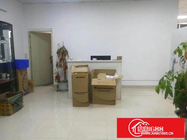 坂田第三工业区350平带装修厂房出租