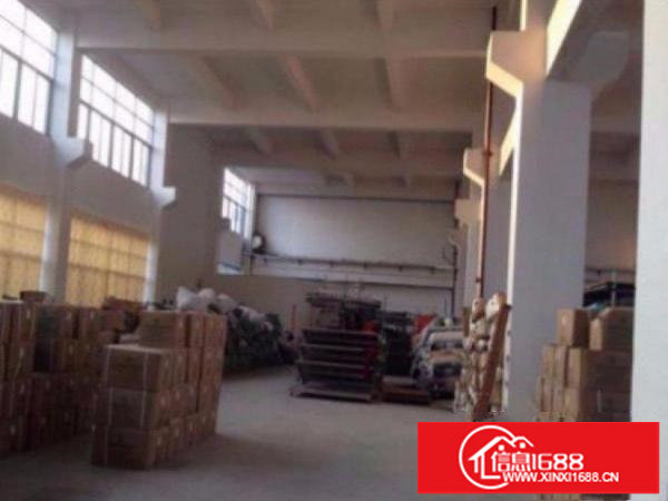 横岗六约地铁站标准厂房一楼900平出租水电齐全空地大交通方便