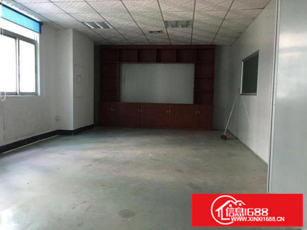 龙华清湖地铁站新出5200平米标准厂房，大小可分租