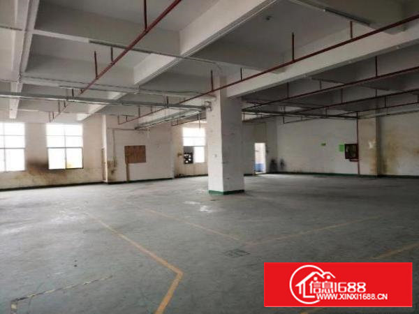 厂房位于沙井新桥，107国道边上楼上790平，现己空出，