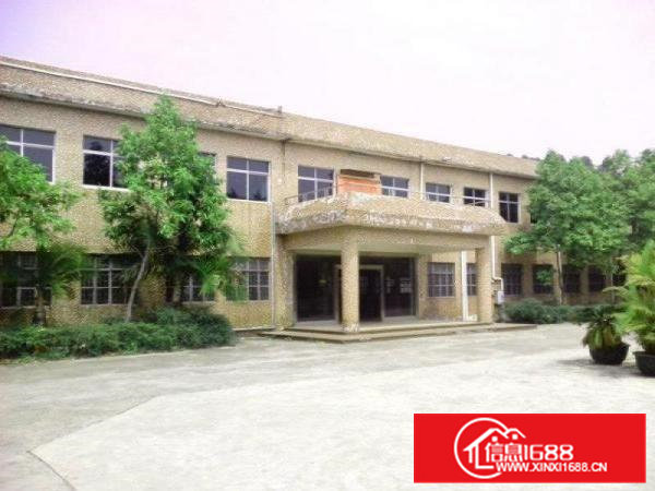 一楼七米高厂房分租1100平方米