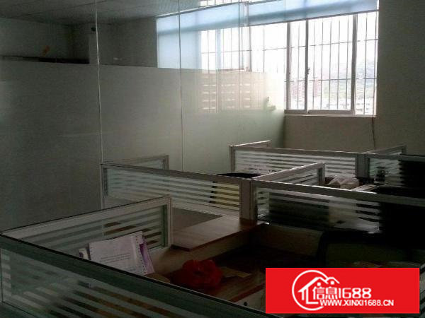 平湖凤岗五联离平湖3公里厂房520平米