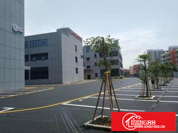 横岗园山安良高新产业园一楼5.5米2200平，大小分租有红本